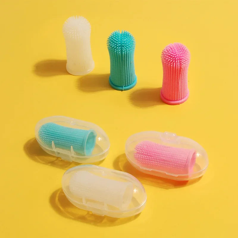 Super Soft Silicone Finger Toothbrush for Dogs and Cats - Nontoxic Teeth Cleaning and Breath Care Tool